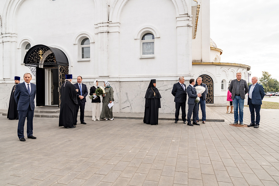Великое освящение храма Всех святых, в земле Русской просиявших города Ступино